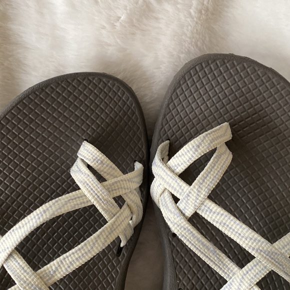 EUC Women’s Chaco Cloud sandals size 7 - Picture 8 of 12